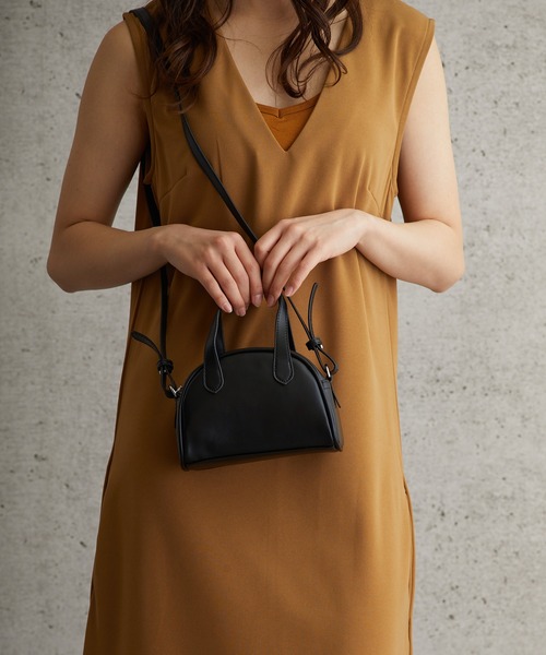 L.H.P(エルエイチピー)の「courage/クラージュ/シンセティックレザーショルダーバッグ(ショルダーバッグ・レディース・ブラック/ブラウン/グリーン・FREE)」の11枚目の写真