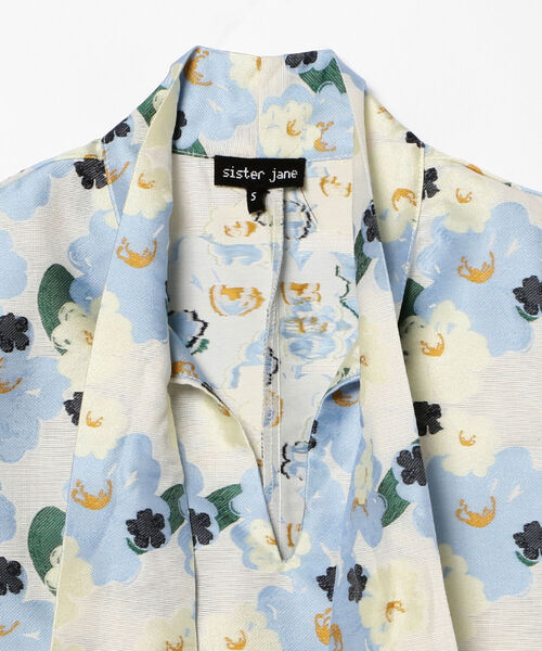 Ray BEAMS（レイビームス）の「sister jane / Albie Jacquard Midi Dress（ワンピース・レディース・ライトブルー・SMALL）」の4枚目の写真