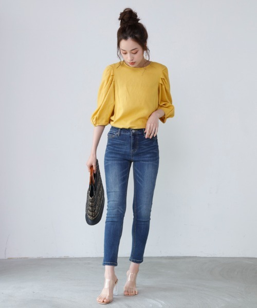 M.deux(エムドゥ)の「スキニーデニム(デニムパンツ・レディース・ホワイト/ネイビー・SMALL/MEDIUM)」の5枚目の写真