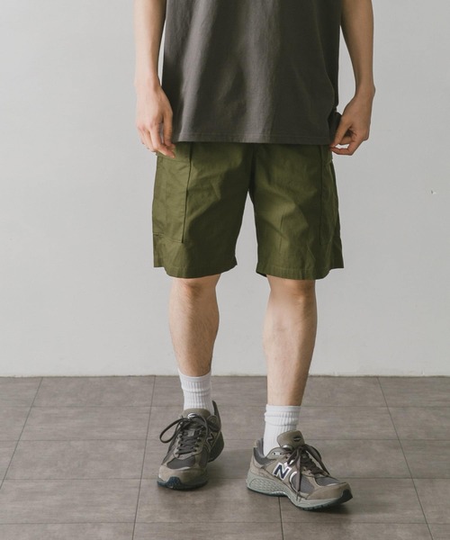 URBAN RESEARCH DOORS（アーバンリサーチドアーズ）の「『別注』GOLDEN MILLS×DOORS　 J/F SHORT（その他パンツ・メンズ・ブラック/オリーブ・MEDIUM/LARGE）」の5枚目の写真
