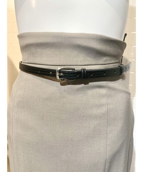 MURUA（ムルーア）の「ベーシックスリムベルト（ベルト・レディース・ホワイト/ブラック・FREE）」の4枚目の写真