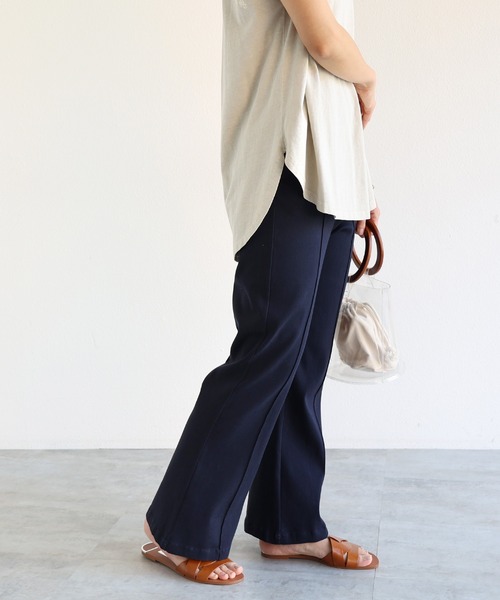 andme（アンドミー）の「【マタニティ】ストレッチフレアパンツ（マタニティウェア/グッズ・レディース・ブラック/ネイビー/ブラウン/オフホワイト/カーキ/ベージュ・M/L）」の20枚目の写真