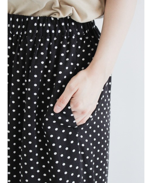 Samansa Mos2（サマンサ モスモス）の「柄アソートイージーパンツ（その他パンツ・レディース・ブラック/ネイビー/ブラウン/オレンジ・ﾌﾘ-）」の15枚目の写真