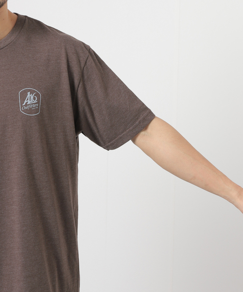 JOURNAL STANDARD(ジャーナルスタンダード)の「ADVENTURE 16 フットプリントTシャツ(Tシャツ/カットソー・メンズ・ホワイト/ブラウン・LARGE/X-LARGE)」の4枚目の写真