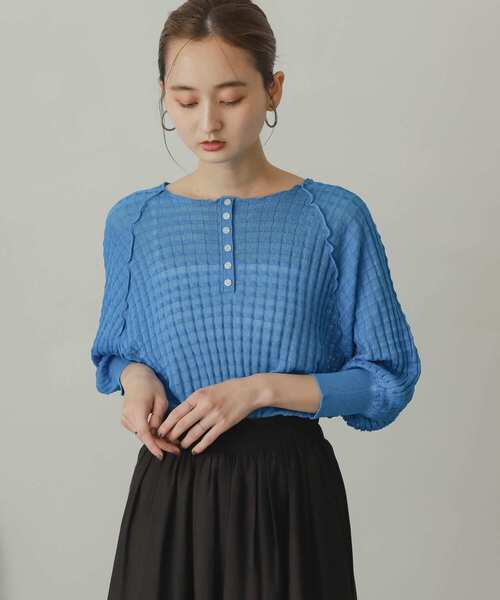 SENSE OF PLACE by URBAN RESEARCH（センスオブプレイスバイアーバンリサーチ）の「2WAYシアーセーター(5分袖)（ニット/セーター・レディース・ブラック/オレンジ/ブルー/グリーン・ONE）」の17枚目の写真