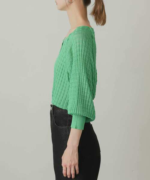 SENSE OF PLACE by URBAN RESEARCH（センスオブプレイスバイアーバンリサーチ）の「2WAYシアーセーター(5分袖)（ニット/セーター・レディース・ブラック/オレンジ/ブルー/グリーン・ONE）」の6枚目の写真