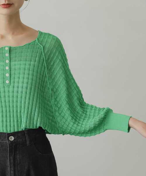 SENSE OF PLACE by URBAN RESEARCH（センスオブプレイスバイアーバンリサーチ）の「2WAYシアーセーター(5分袖)（ニット/セーター・レディース・ブラック/オレンジ/ブルー/グリーン・ONE）」の22枚目の写真