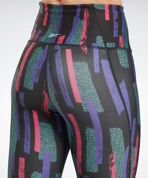 Reebok（リーボック）の「MYT オールオーバー プリント タイツ / MYT Allover Print Tights（レギンス/スパッツ・レディース・ブルー/ピンク・LARGE/X-LARGE/MEDIUM/SMALL/X-SMALL）」の8枚目の写真