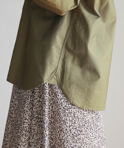 URBAN RESEARCH DOORS（アーバンリサーチドアーズ）の「コットンミリタリースタンドシャツ（シャツ/ブラウス・レディース・ネイビー/カーキ・MEDIUM）」の11枚目の写真