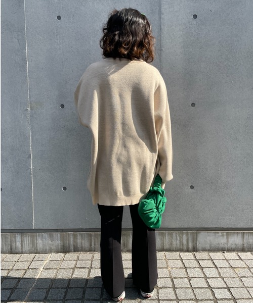 DuKKah（デュカ）の「Dukkah/センタープレスフレアパンツ（スラックス・レディース・ブラック・SMALL/X-SMALL）」の11枚目の写真