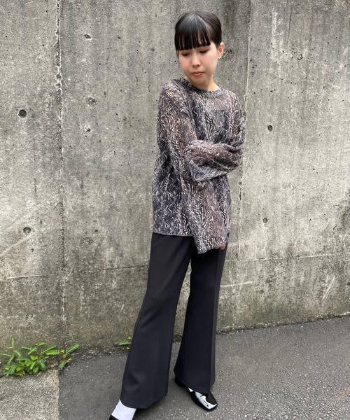 DuKKah（デュカ）の「Dukkah/センタープレスフレアパンツ（スラックス・レディース・ブラック・SMALL/X-SMALL）」の12枚目の写真