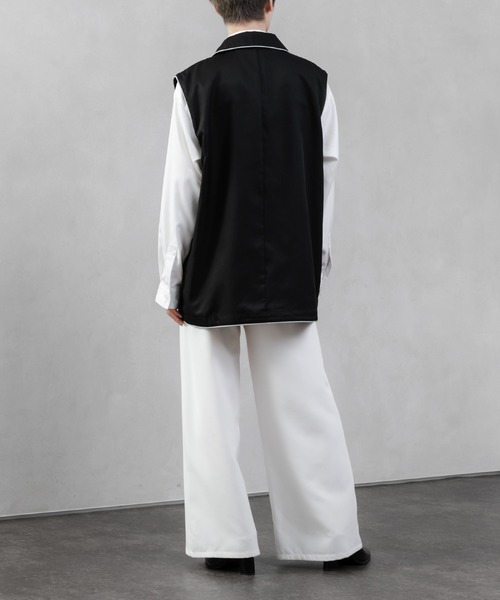 Adoon plain(アドーンプレーン)の「【Adoon plain】パイピングジレ(ベスト・メンズ・ブラック/グレイッシュブルー・MEDIUM/LARGE)」の12枚目の写真