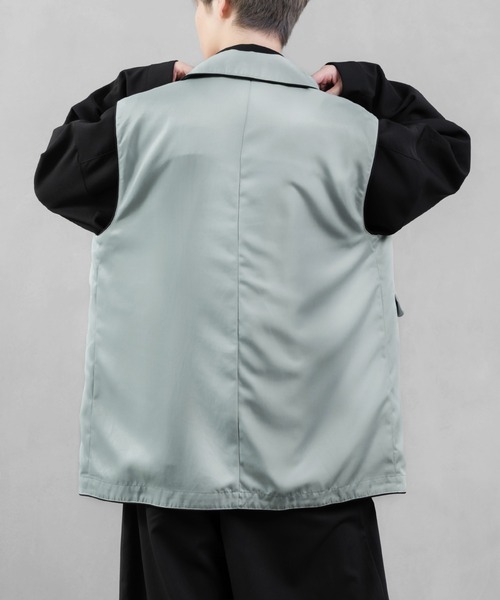 Adoon plain(アドーンプレーン)の「【Adoon plain】パイピングジレ(ベスト・メンズ・ブラック/グレイッシュブルー・MEDIUM/LARGE)」の15枚目の写真