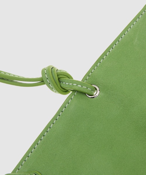 JAQUEMUS（ジャックムス）の「LE PORTE JACQUEMUS（財布・レディース・グリーン・ONE SIZE）」の4枚目の写真