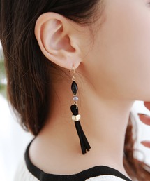 Isn't She?（イズントシー）の「タッセルモチーフピアスorイヤリング（イヤリング）」