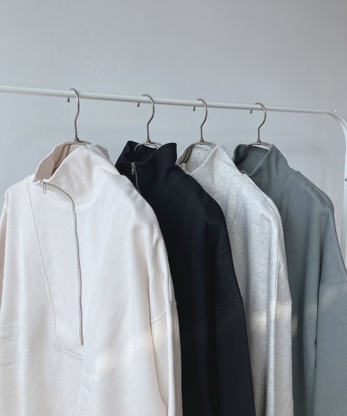 AS KNOW AS plus（アズノゥアズプラス）の「♪ハーフジップ スウェット プルオーバー　【2023AWアイテム】（スウェット・レディース・ブラック/ブルーグレー/オートミール/キナリ/ブラック系/カーキ系/アイボリー系/ネイビー系・FREE）」の15枚目の写真