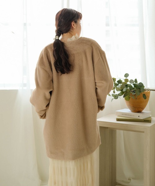 Bab（バブ）の「エコファーノーカラーコート（ノーカラーコート・レディース・グリーン/イエロー/ベージュ・M）」の12枚目の写真