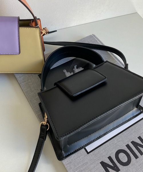 DouDou(ドゥドゥ)の「【WEB限定】ミニBAG(ショルダーバッグ・レディース・ブラック/ベージュ/その他・FREE)」の2枚目の写真