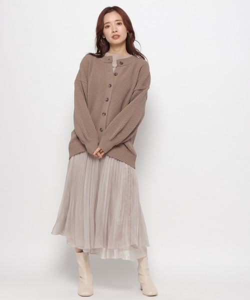 mysty woman(ミスティウーマン)の「ワンポイントシシュウロンT 183871(Tシャツ/カットソー・レディース・オフホワイト/ベージュ/チャコールグレー・FREE)」の7枚目の写真