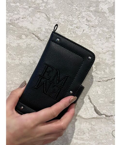 EATME(イートミー)の「EMEMロゴスマホケース(スマホケース/カバー・レディース・ブラック・FREE)」の4枚目の写真