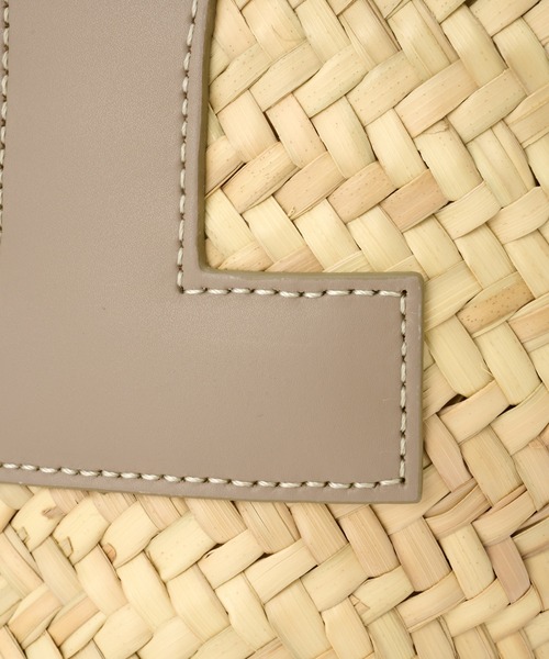 IACUCCI（イアクッチ）の「リビエラ CESTA PAGLIA/RUGA（かごバッグ・レディース・グレイッシュベージュ/セージグリーン/アイボリー・FREE）」の14枚目の写真