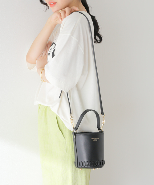 CHRISTIAN VILLA（クリスチャンヴィラ）の「【CHRISTIAN VILLA /クリスチャン ヴィラ】バケツバッグ（クラッチバッグ・レディース・ブラック/ベージュ/ライトグリーン・FREE）」の4枚目の写真