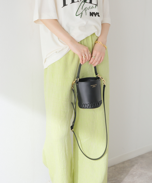 CHRISTIAN VILLA（クリスチャンヴィラ）の「【CHRISTIAN VILLA /クリスチャン ヴィラ】バケツバッグ（クラッチバッグ・レディース・ブラック/ベージュ/ライトグリーン・FREE）」の5枚目の写真