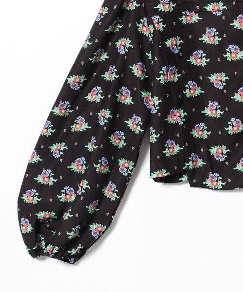 Ray BEAMS（レイビームス）の「GHOSPELL / Lois Floral Top