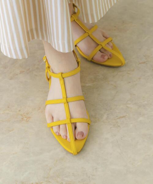ナローストラップサンダル