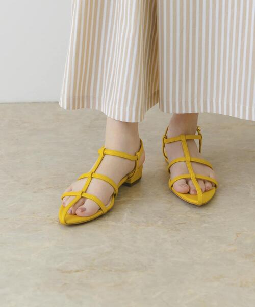 ナローストラップサンダル