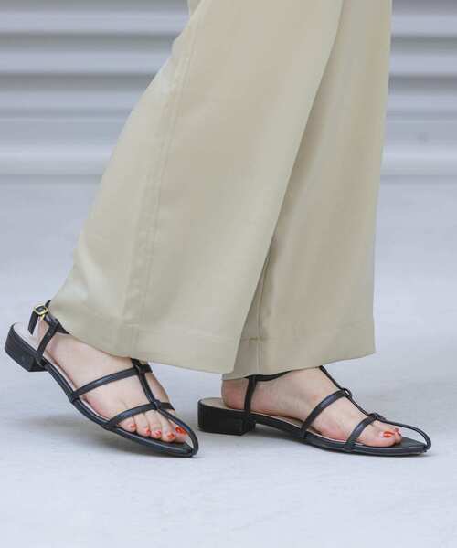 RODE SKO（ロデスコ）の「ナローストラップサンダル（サンダル・レディース・ブラック/グリーン/パープル系その他/イエロー・36/37/38）」の17枚目の写真