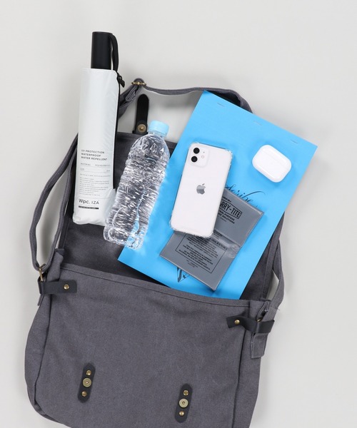 SPINNS（スピンズ）の「コットンショルダーフラップバック（ショルダーバッグ・メンズ・グレー/ブラック/カーキ/ブラウン・ONESIZE）」の16枚目の写真