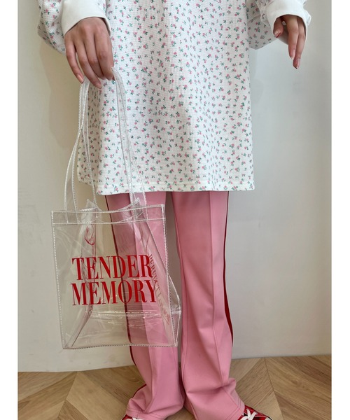 WC（ダブル シー）の「カラーロゴクリアトート（トートバッグ・レディース・パープル/ブラック/レッド・FREE）」の14枚目の写真