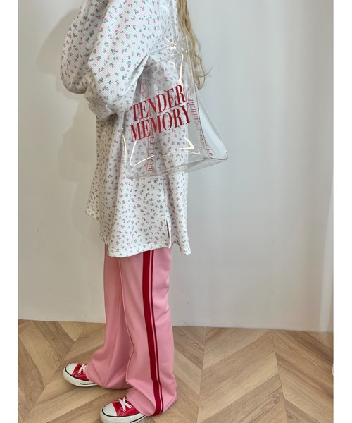 WC（ダブル シー）の「カラーロゴクリアトート（トートバッグ・レディース・パープル/ブラック/レッド・FREE）」の15枚目の写真