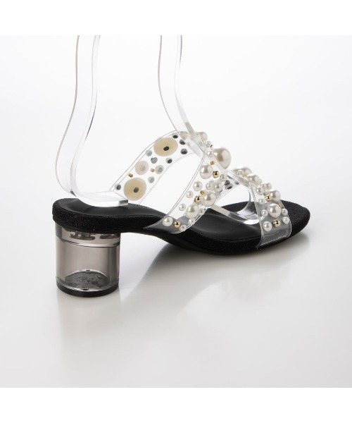 Realta（レアルタ）の「Realta(レアルタ)パール×スタッズクリアミュールサンダル（サンダル・レディース・ホワイト/ブラック・L/M/LL/S）」の10枚目の写真
