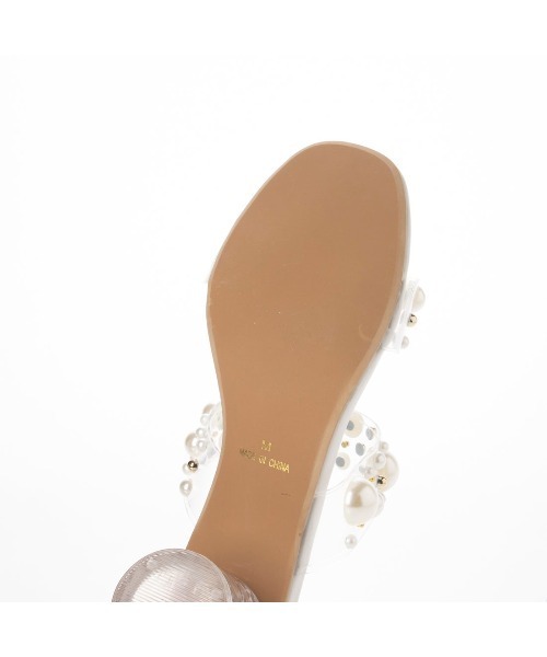 Realta（レアルタ）の「Realta(レアルタ)パール×スタッズクリアミュールサンダル（サンダル・レディース・ホワイト/ブラック・L/M/LL/S）」の15枚目の写真