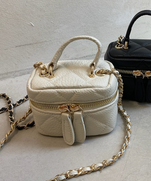 DouDou（ドゥドゥ）の「リアルレザーチェーンバニティバッグ（ショルダーバッグ・レディース・ホワイト/ブラック・FREE）」の12枚目の写真