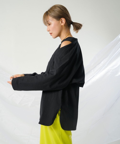 bohmal（ボマール）の「マルチウェイカットアウトオーバーサイズロンT（Tシャツ/カットソー・レディース・ブラック/アイボリー・MEDIUM）」の4枚目の写真