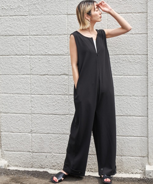 Auntie Rosa Holiday（アンティローザホリデー）の「2WAYフロントZIPルーズサロペット（サロペット/オーバーオール・レディース・ブラック/ナチュラル・FREE）」の6枚目の写真