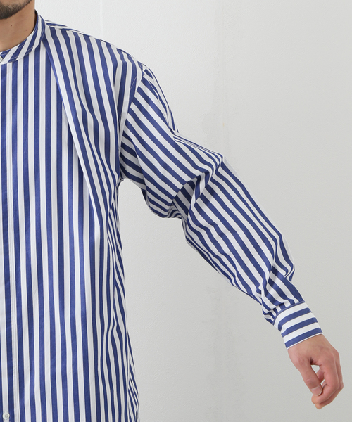 EDIFICE（エディフィス）の「【:colon / コロン】フロントプリーツストライプバンドカラー（シャツ/ブラウス・メンズ・ホワイト/ブルー・5/3/1）」の5枚目の写真