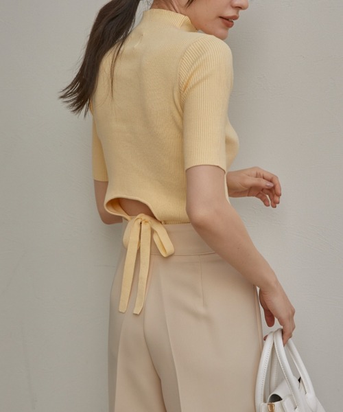 ACYM(アシーム)の「【ZOZO限定】Back open half ニット(ニット/セーター・レディース・ブラック/イエロー/ピンク/アイボリー・FREE)」の12枚目の写真