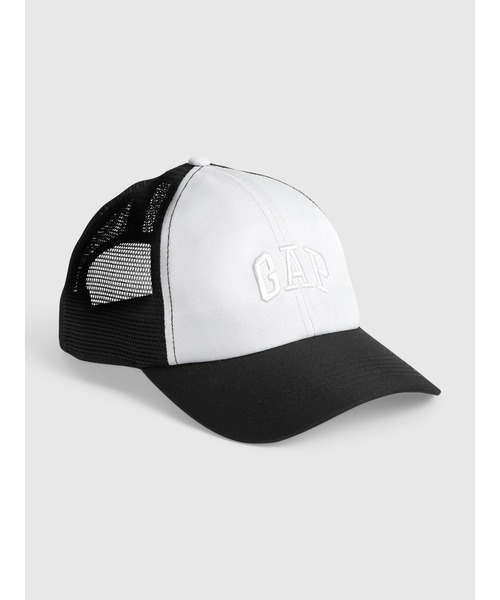 GAP(ギャップ)の「GAPアーチロゴ トラッカーハット キャップ(キャップ・メンズ・ブラック・ONE SIZE)」の1枚目の写真