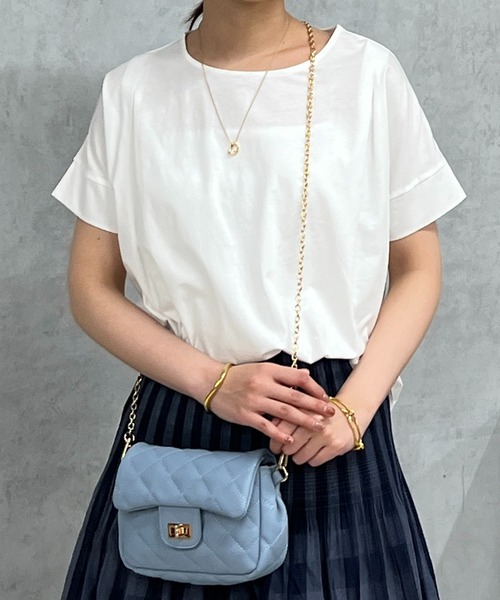 un dix cors(アンディコール)の「バイオシルケット裾ラウンドプルオーバー(Tシャツ/カットソー・レディース・オフホワイト/ブラック/イエロー・FREE)」の4枚目の写真