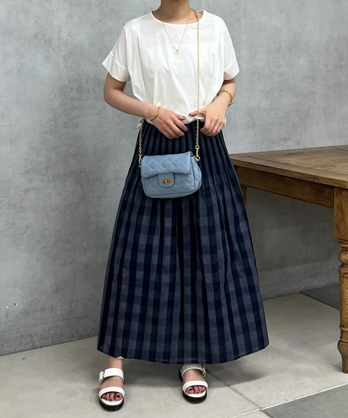 un dix cors(アンディコール)の「バイオシルケット裾ラウンドプルオーバー(Tシャツ/カットソー・レディース・オフホワイト/ブラック/イエロー・FREE)」の7枚目の写真