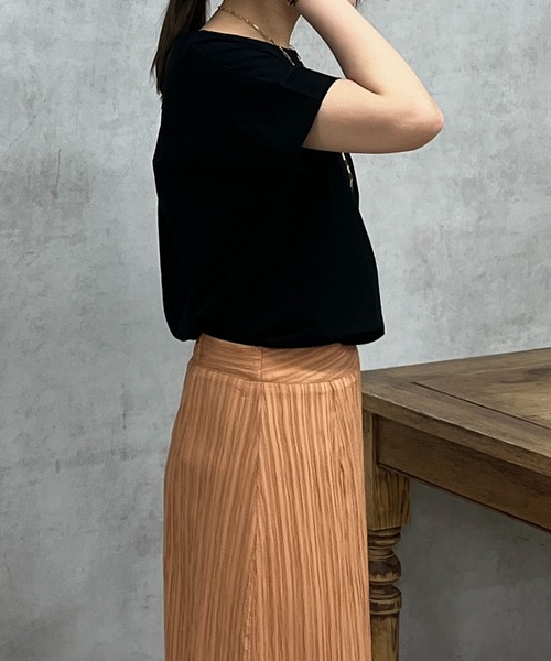 un dix cors(アンディコール)の「バイオシルケット裾ラウンドプルオーバー(Tシャツ/カットソー・レディース・オフホワイト/ブラック/イエロー・FREE)」の17枚目の写真