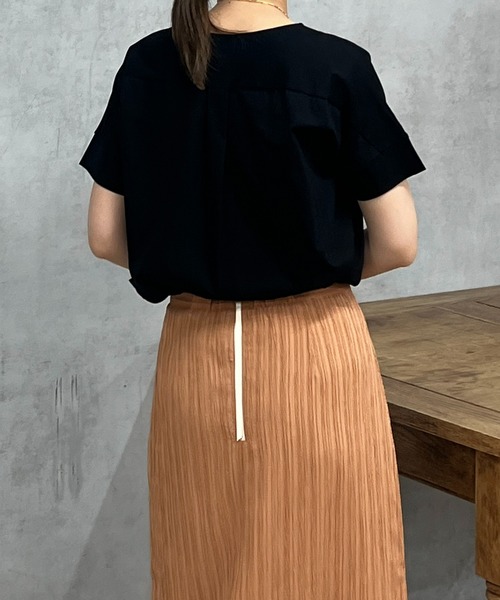 un dix cors(アンディコール)の「バイオシルケット裾ラウンドプルオーバー(Tシャツ/カットソー・レディース・オフホワイト/ブラック/イエロー・FREE)」の18枚目の写真