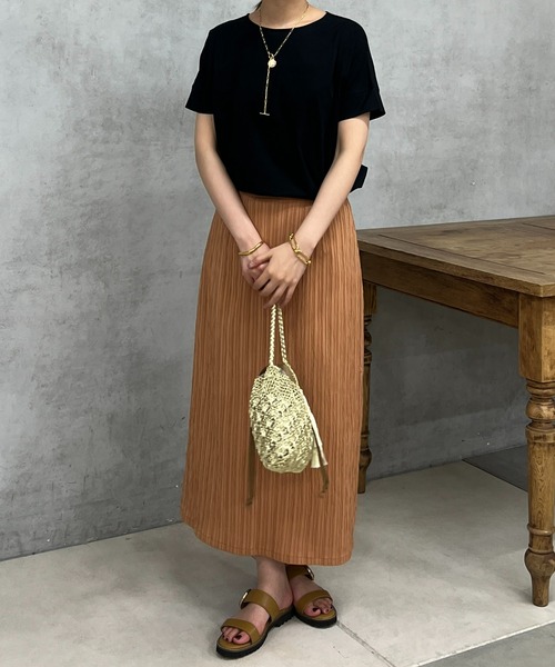 un dix cors(アンディコール)の「バイオシルケット裾ラウンドプルオーバー(Tシャツ/カットソー・レディース・オフホワイト/ブラック/イエロー・FREE)」の19枚目の写真
