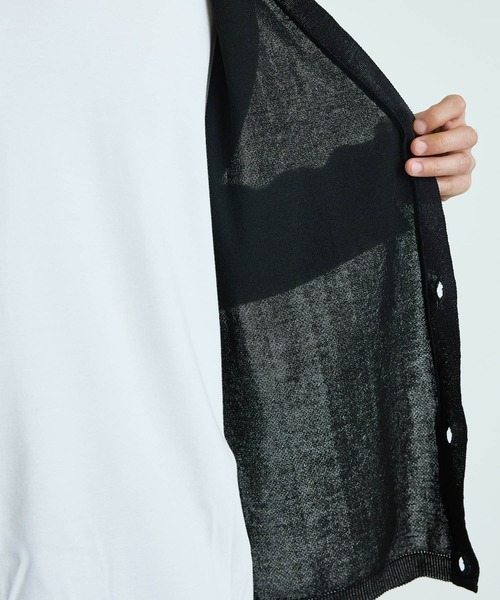 PUBLIC TOKYO（パブリックトウキョウ）の「極 リネンリラックスニットカーデ（カーディガン/ボレロ・メンズ・ベージュ/ブラック/マスタード・2/1/3）」の4枚目の写真