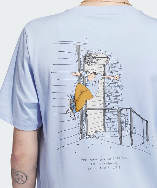 adidas（アディダス）の「ヘンリー・ジョーンズ ニューヨークシティ Tシャツ / アディダスオリジナルス adidas Originals（Tシャツ/カットソー・メンズ・ブルー・LARGE/MEDIUM/SMALL/X-LARGE/X-SMALL/3XL/XX-LARGE）」の4枚目の写真