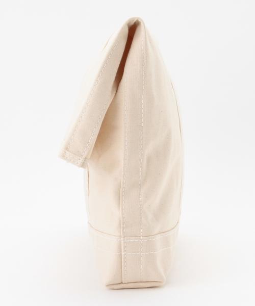 Ray BEAMS（レイビームス）の「20/80 / キャンバス クラッチバッグ（クラッチバッグ・レディース・ホワイト/ネイビー・ONE SIZE）」の5枚目の写真